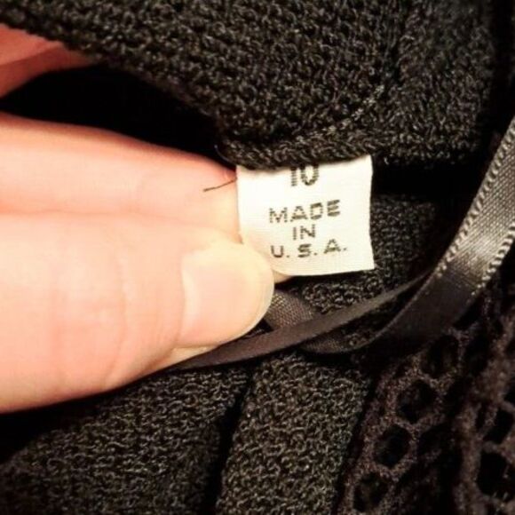 ST JOHN by Marie Gray: Black Dress Size 10 Long Sleeves Sequin Mesh Metallic - Picture 16 of 16